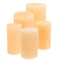daiktų Vienspalvės žvakės šviesios abrikosinės Įvairių dydžių