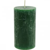 Vienspalvės žvakės Tamsiai žalios stulpinės žvakės 60×110mm 4vnt