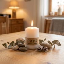 daiktų PURE Nature Safe Candle stulpelis žvakių stearinas, rapsų vaškas 90/60mm balta 1 vnt.