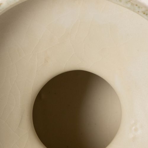 Dekoratyvinis keraminis dubuo, kreminės pilkai žalios spalvos, Ø20 cm, aukštis16 cm | Floristik24.lt