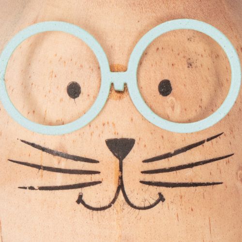 daiktų Medinės triušių dekoratyvinės figūrėlės su veidais žaismingiems akcentams ant stalų ir lentynų, 14 cm, 3 vnt.