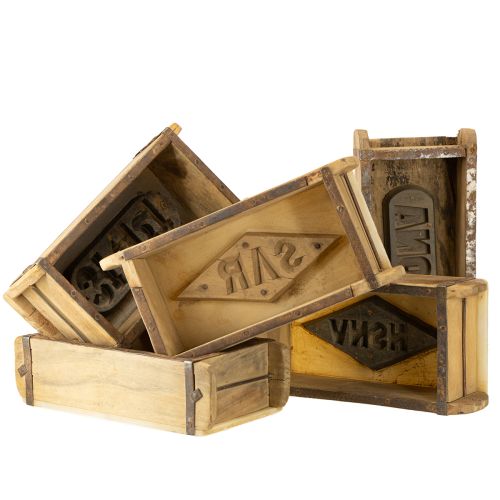 daiktų Medinė dekoracija vintažinės plytos formos ruda, rūdžių spalvos, 31 × 14,5 cm, aukštis 9 cm