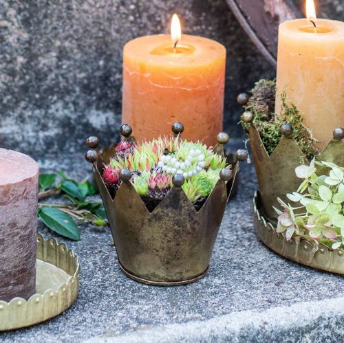 Floristik24 Karūninis metalinis senovinės išvaizdos žalvarinis arbatinės žvakės laikiklis Ø10cm H8cm
