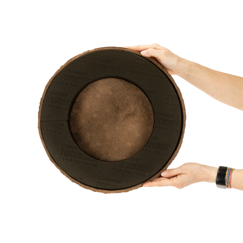 Gėlių putplasčio žiedas su pagrindu OASIS® Renewal® Floral Foam Biolit® 38 cm 2 vnt. | Floristik24.lt