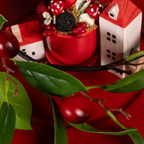 daiktų Dirbtinė girlianda su vyšniomis. Puikiai tinka natūraliam kambario dekoravimui. Gėlių imitacija. 160 cm.