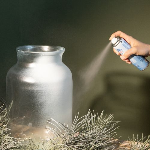 Sidabrinis purškiamas sniego blizgučiai langams ir žiemos dekoracijoms 150ml | Floristik24.lt
