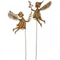 Floristik24 Pavasario fėja ant pagaliuko, dekoratyvinis kištukas, gėlių elfas iš metalinės patinos L33cm 4 vnt