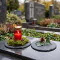 Natūralaus skalūno plokštės apvalūs padėkliukai juodi Ø10cm 6 vnt | Floristik24.lt